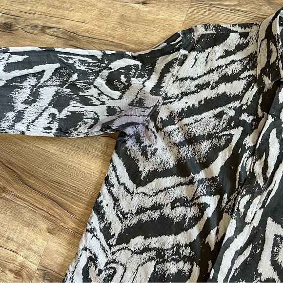 Dior Mens Button Up Shirt - Picture 6 of 6